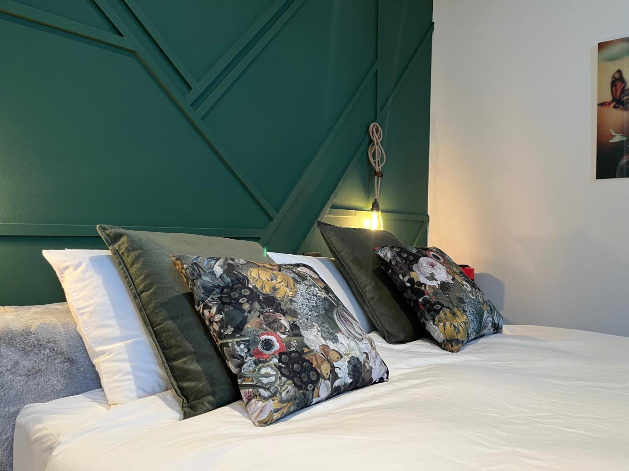 Bed and Breakfast White Castle - Charleroi Airport Экстерьер фото