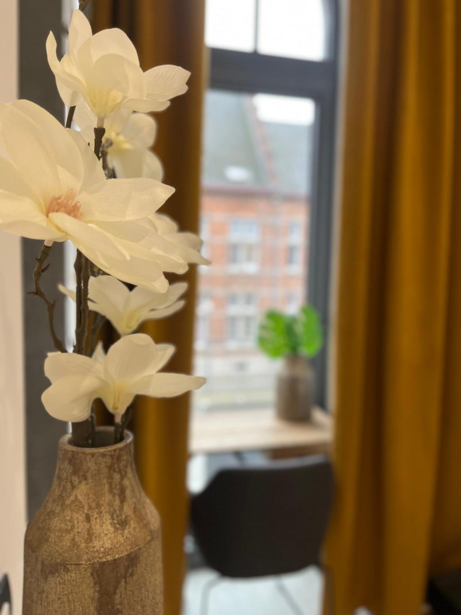 Bed and Breakfast White Castle - Charleroi Airport Экстерьер фото